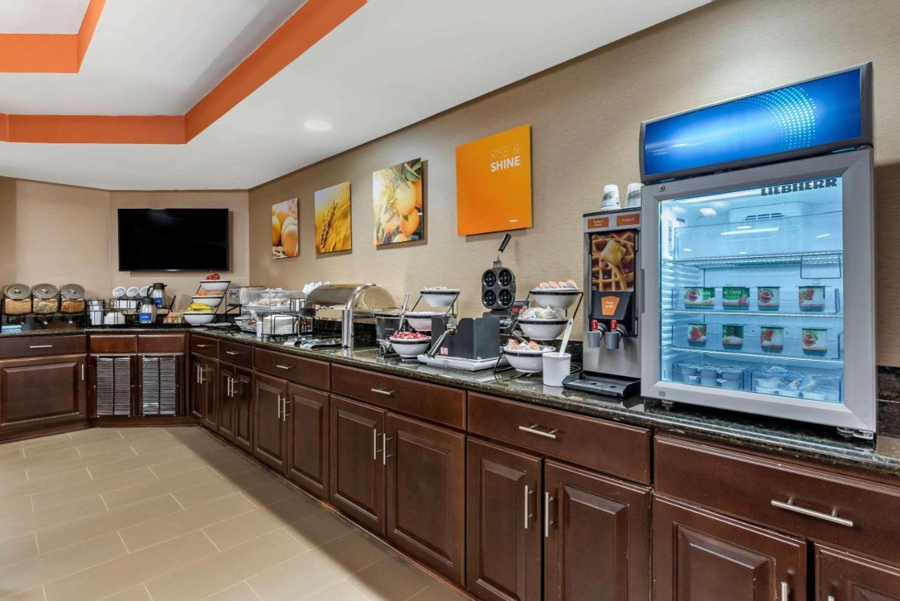 Comfort Inn & Suites Bryant - Benton Bagian luar foto
