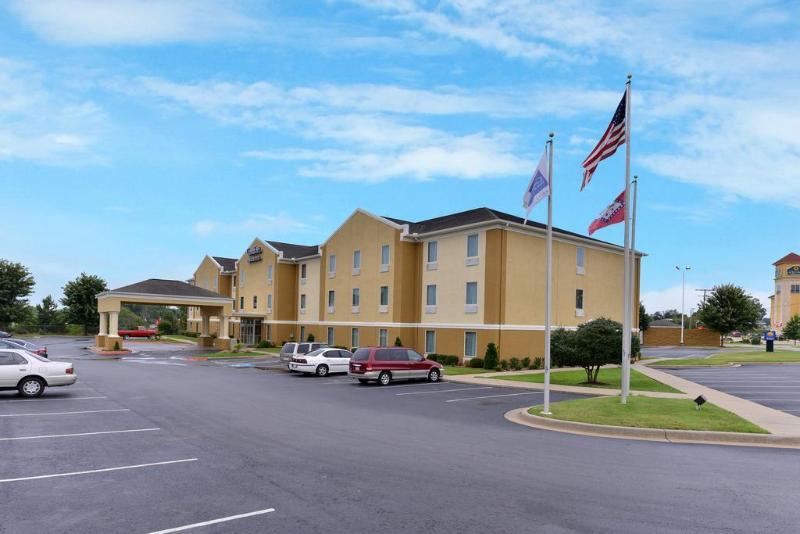 Comfort Inn & Suites Bryant - Benton Bagian luar foto